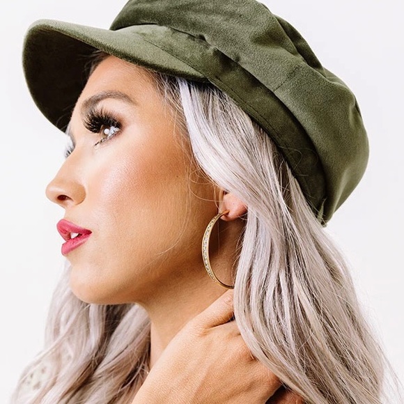 Kendra Scott Selena Large Hoops Earrings Vintage Gold Sparkly White Zirconia $78 - Picture 6 of 17